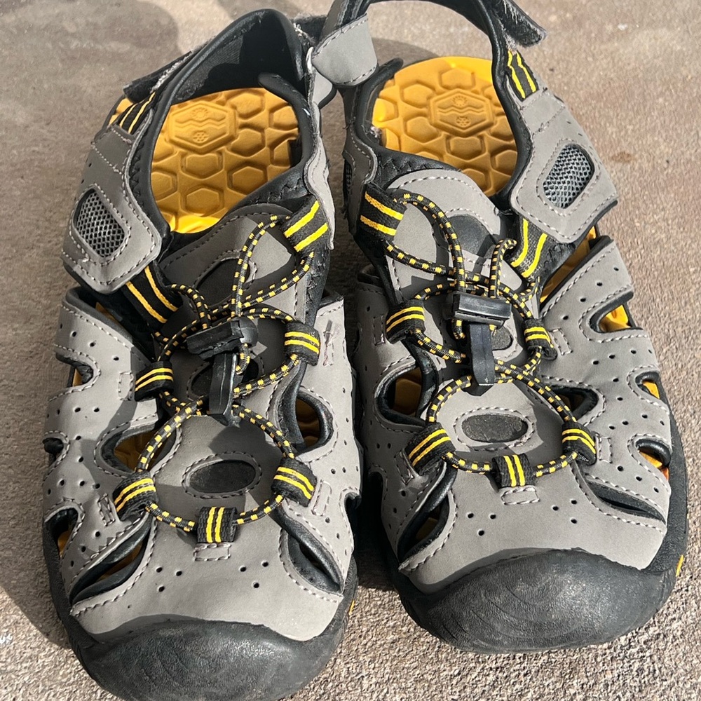 Sporty Gray and Yellow Outdoor Sandals